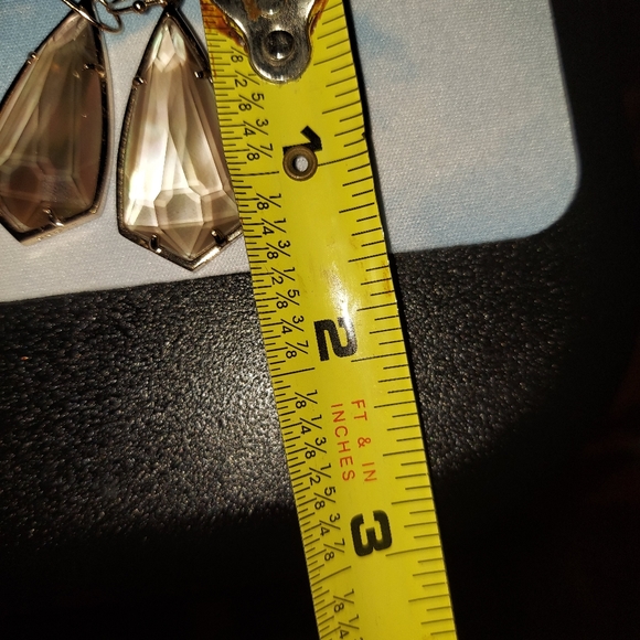 Kendra scott earrings - Picture 2 of 2